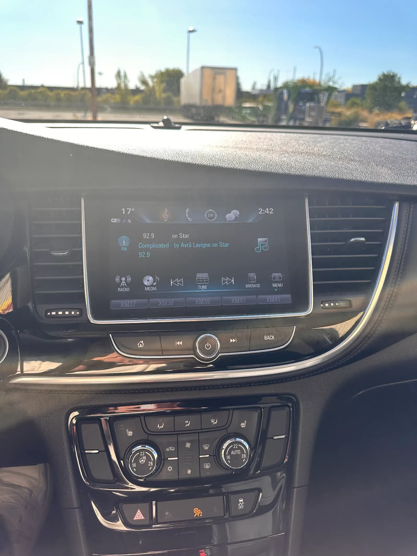 Buick Encore thumbnail 17