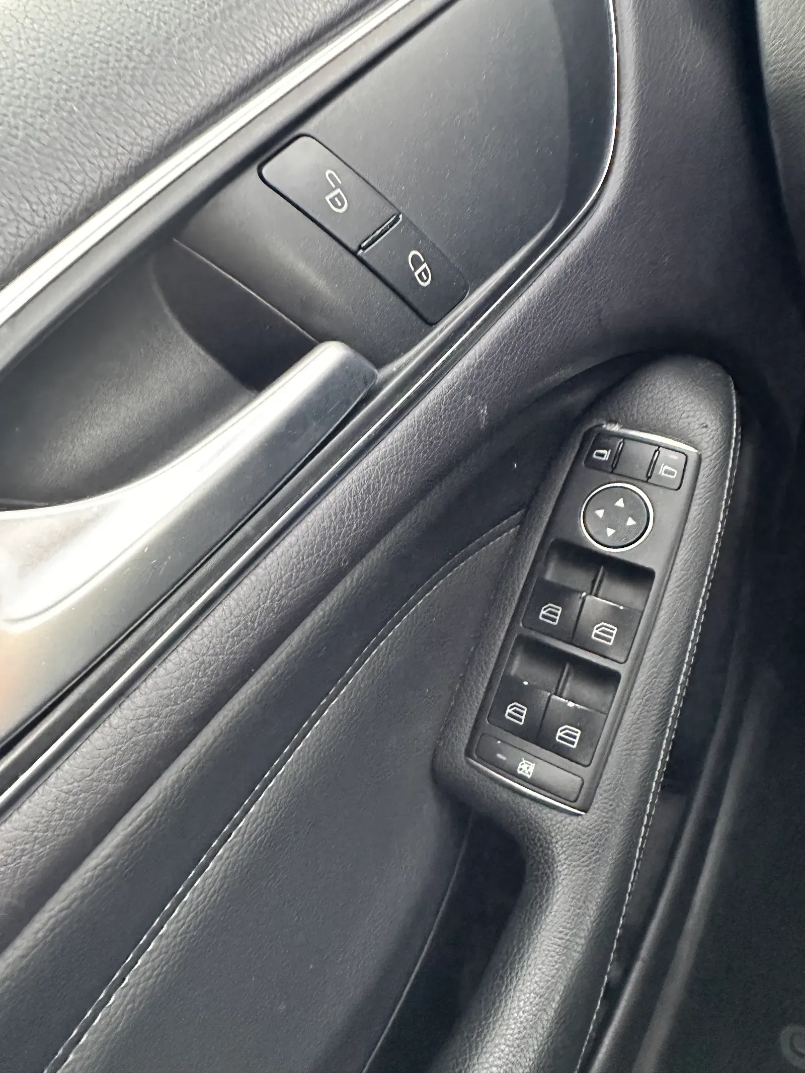 Mercedes B250 thumbnail 14