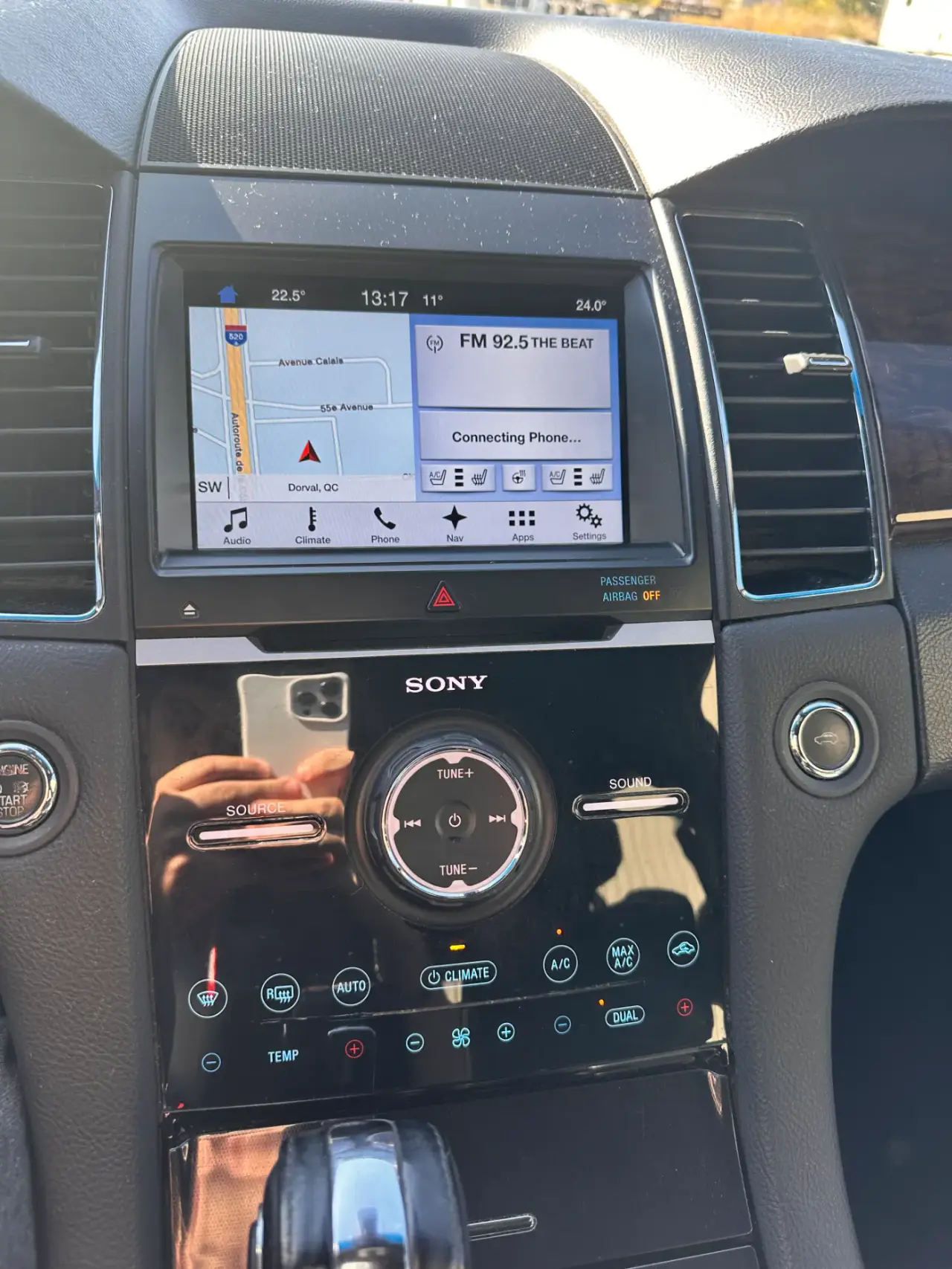 Ford Taurus thumbnail 13