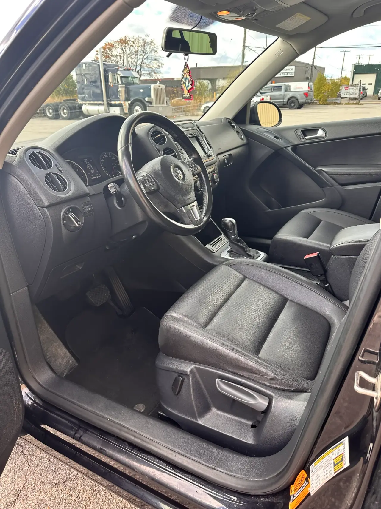 Volkswagen Tiguan Highline thumbnail 9