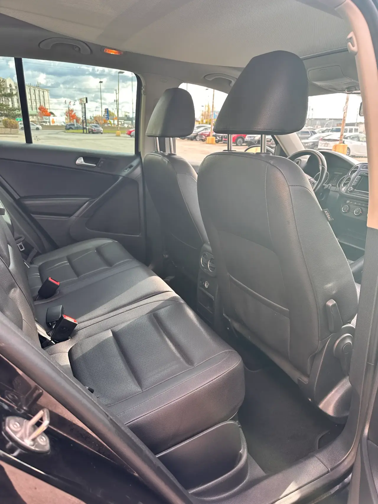 Volkswagen Tiguan Highline thumbnail 10