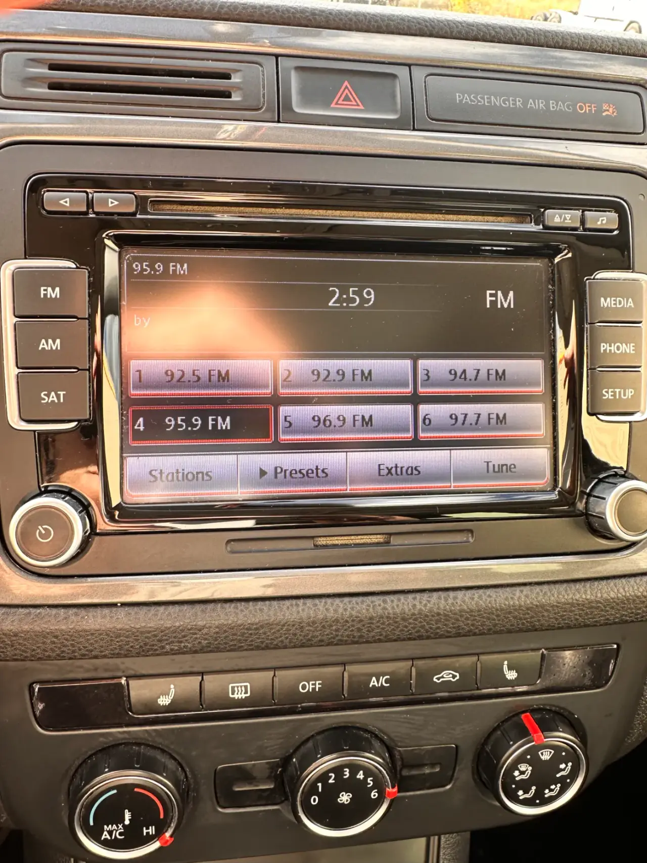 Volkswagen Tiguan Highline thumbnail 13