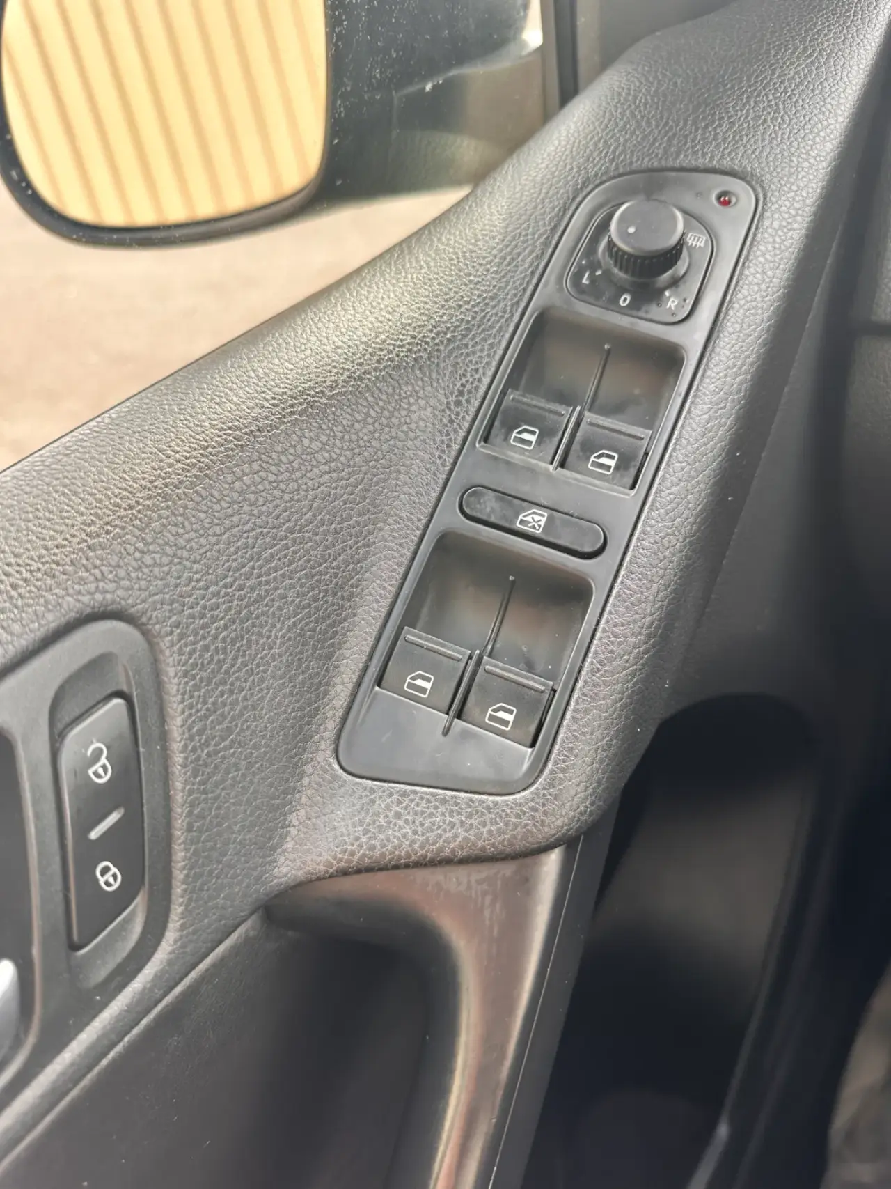 Volkswagen Tiguan Highline thumbnail 15