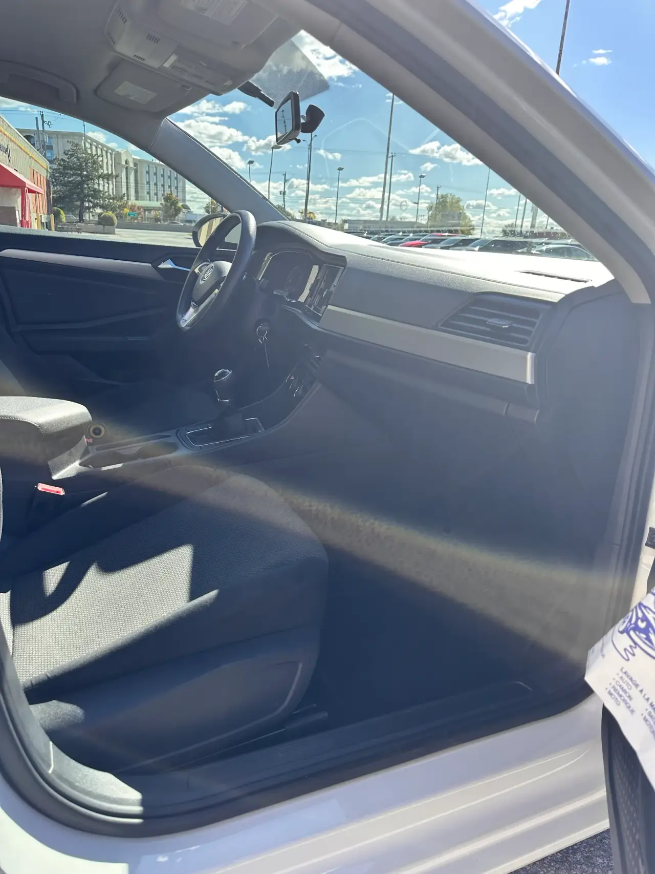 Volkswagen Jetta thumbnail 9