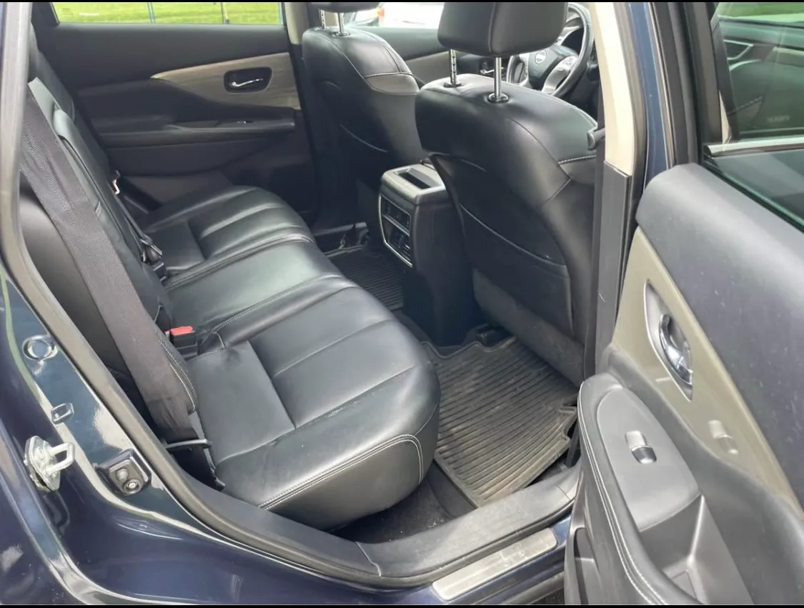 Nissan Murano thumbnail 9