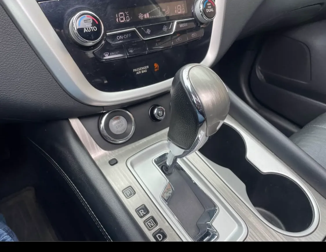 Nissan Murano thumbnail 11