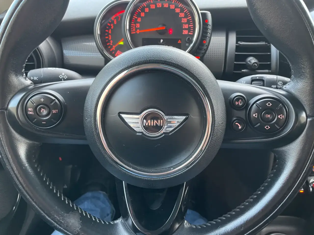 Mini Cooper thumbnail 10