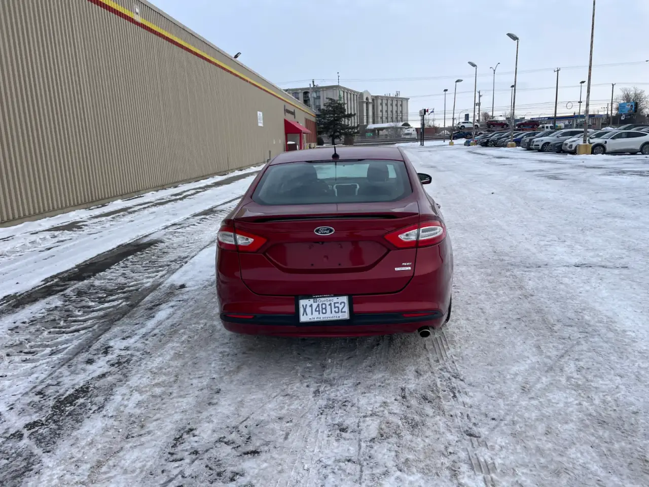 Ford Fusion thumbnail 4