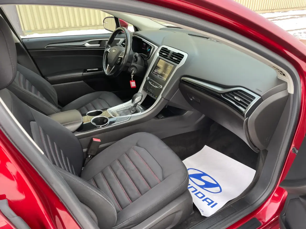 Ford Fusion thumbnail 9