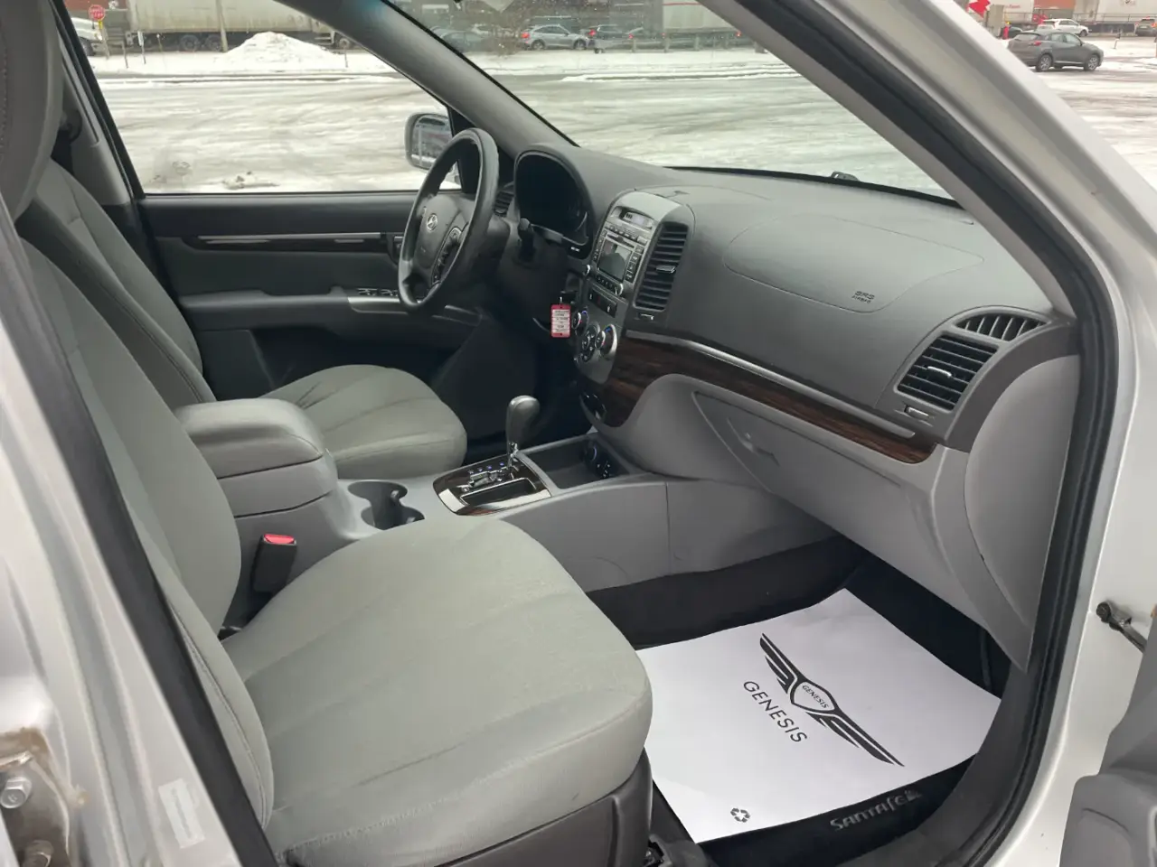 Hyundai Santa Fe thumbnail 11