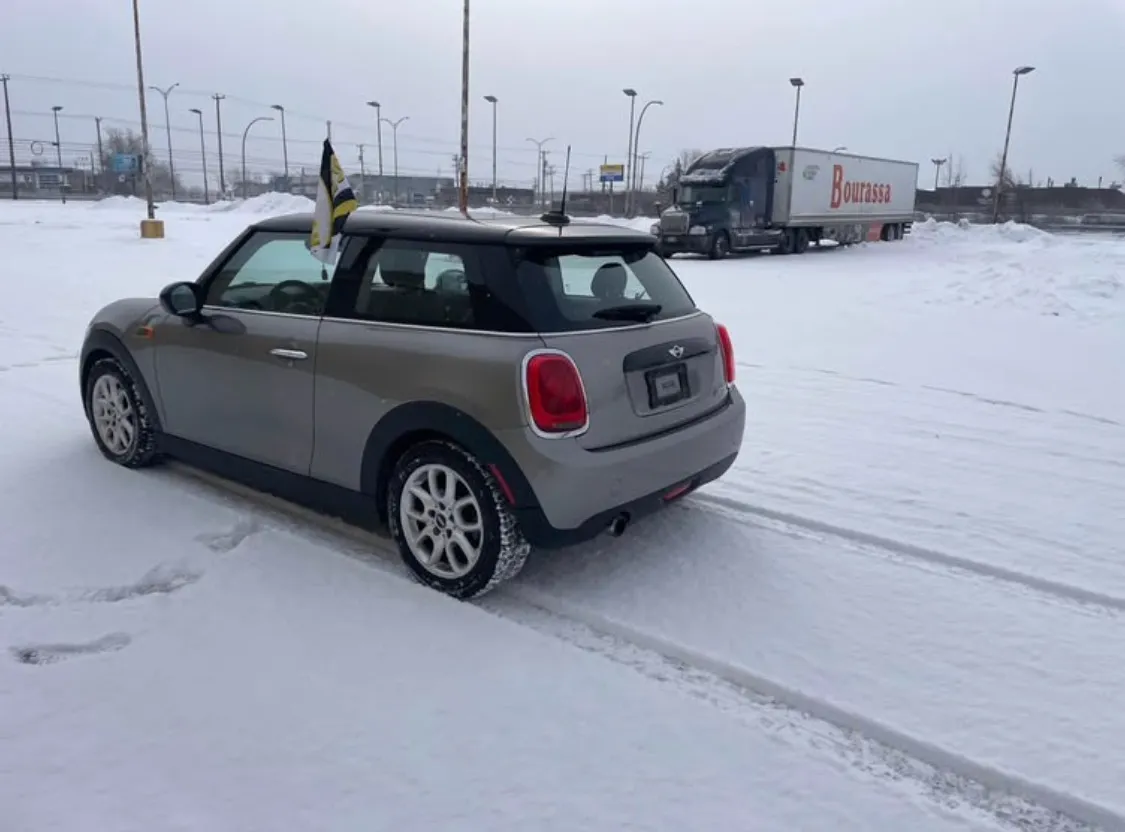 Mini Cooper thumbnail 3