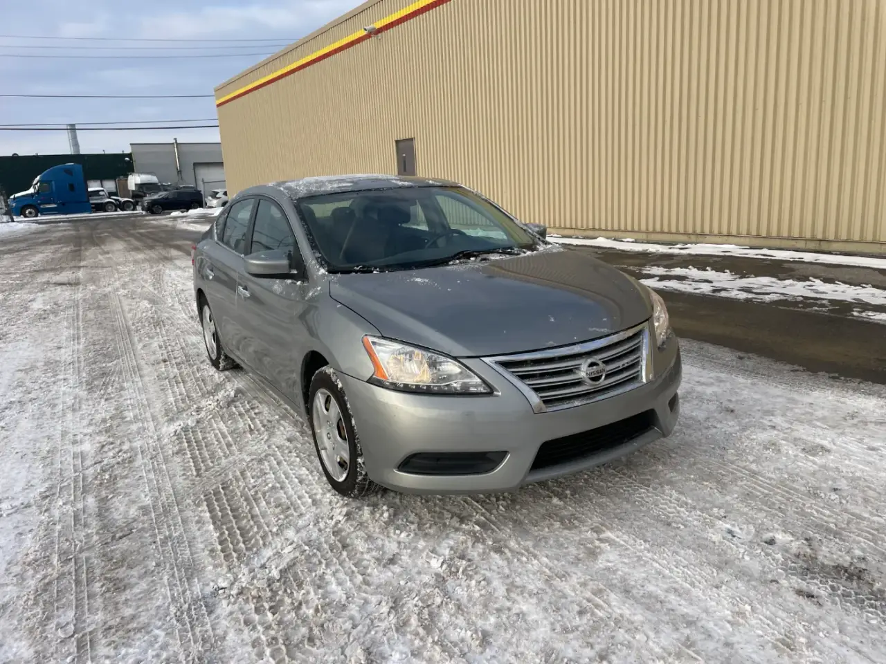 Nissan Sentra thumbnail 7