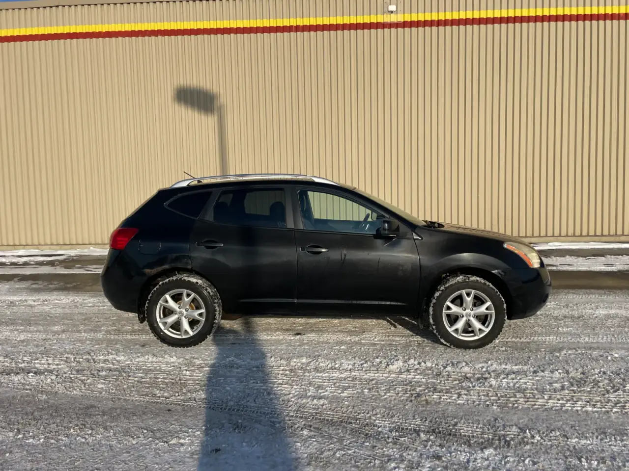 Nissan Rogue SL thumbnail 5