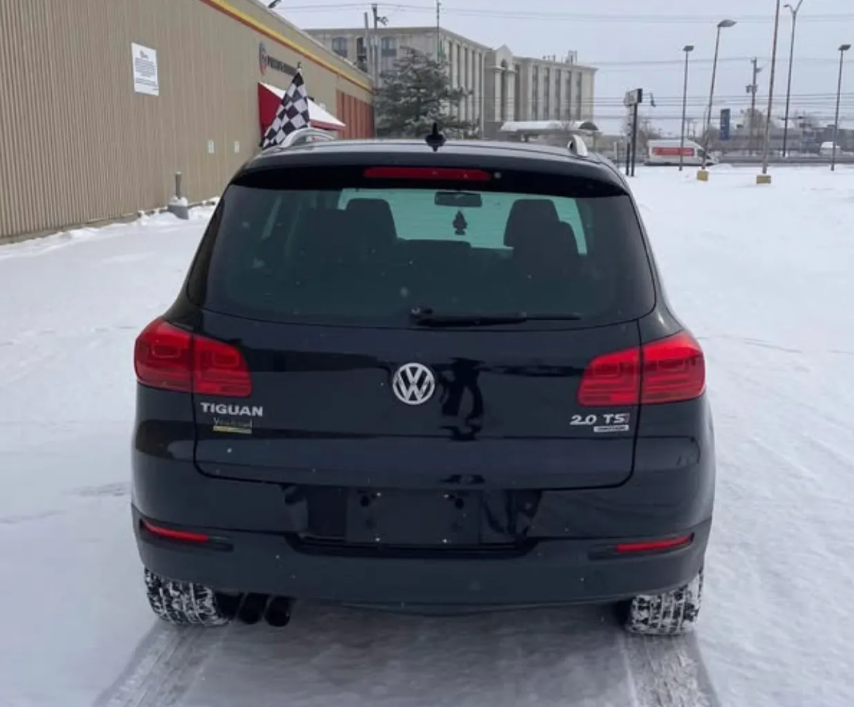 Volkswagen Tiguan Highline thumbnail 4