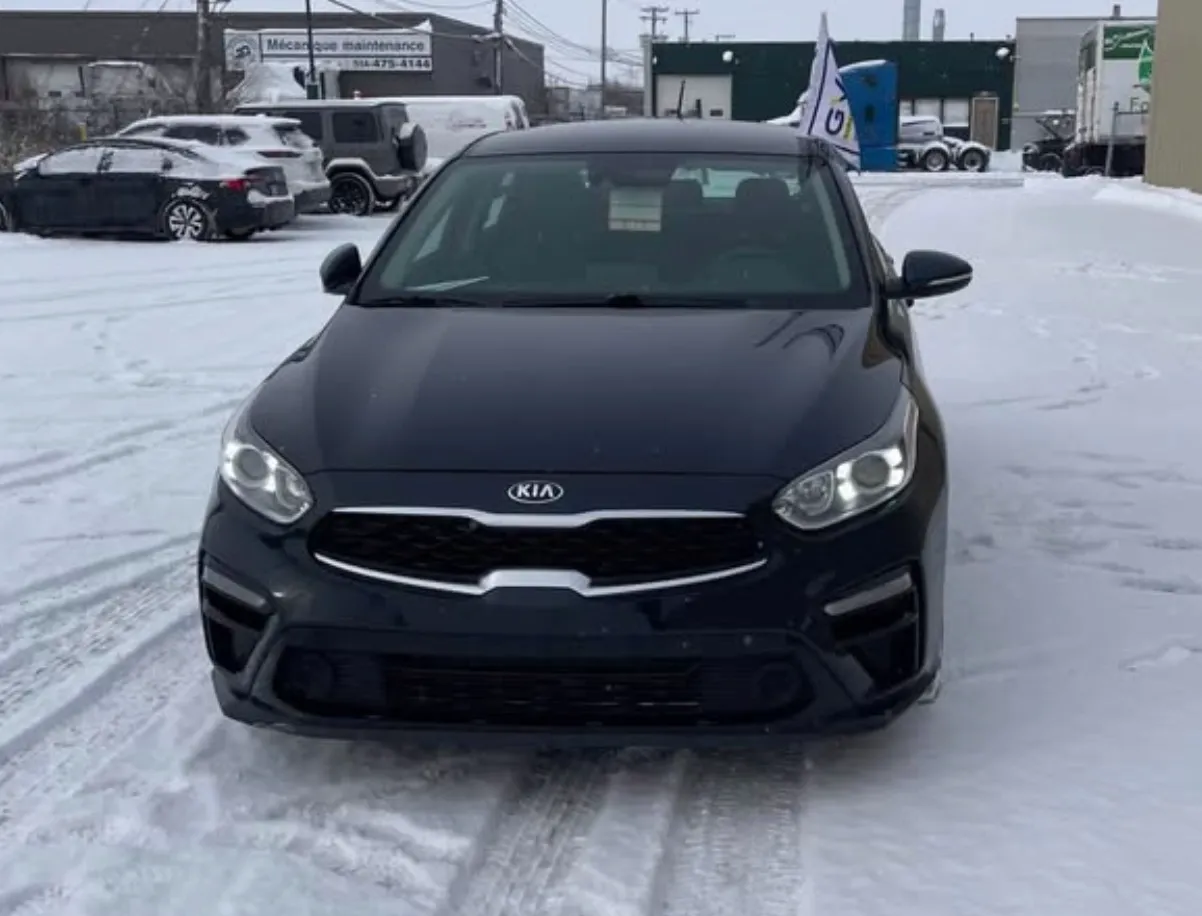 KIA Forte5 thumbnail 8