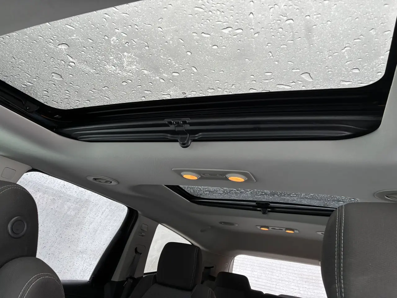 Chevrolet Traverse thumbnail 15