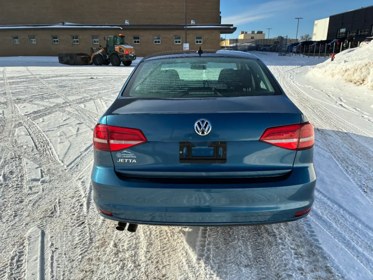 Volkswagen Jetta thumbnail 3