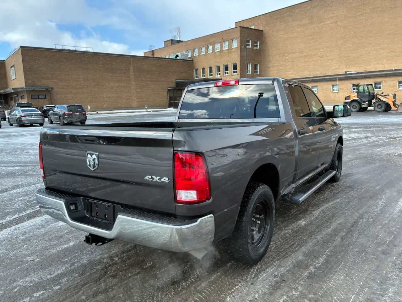 Ram 1500 HEMI thumbnail 3