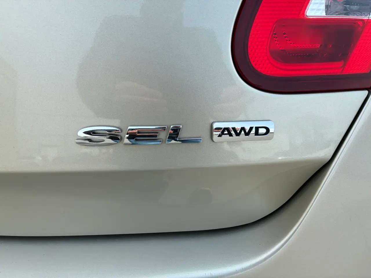 Ford Taurus thumbnail 16