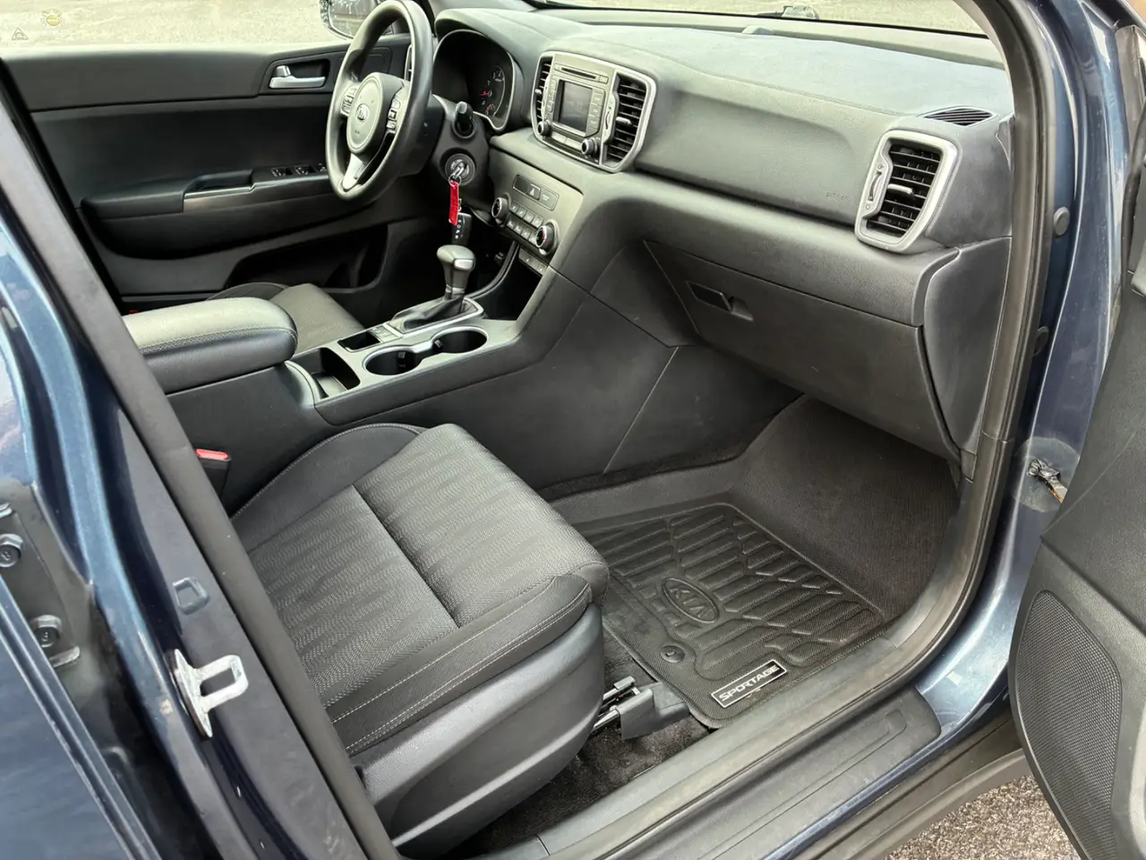 Kia Sportage LX thumbnail 10