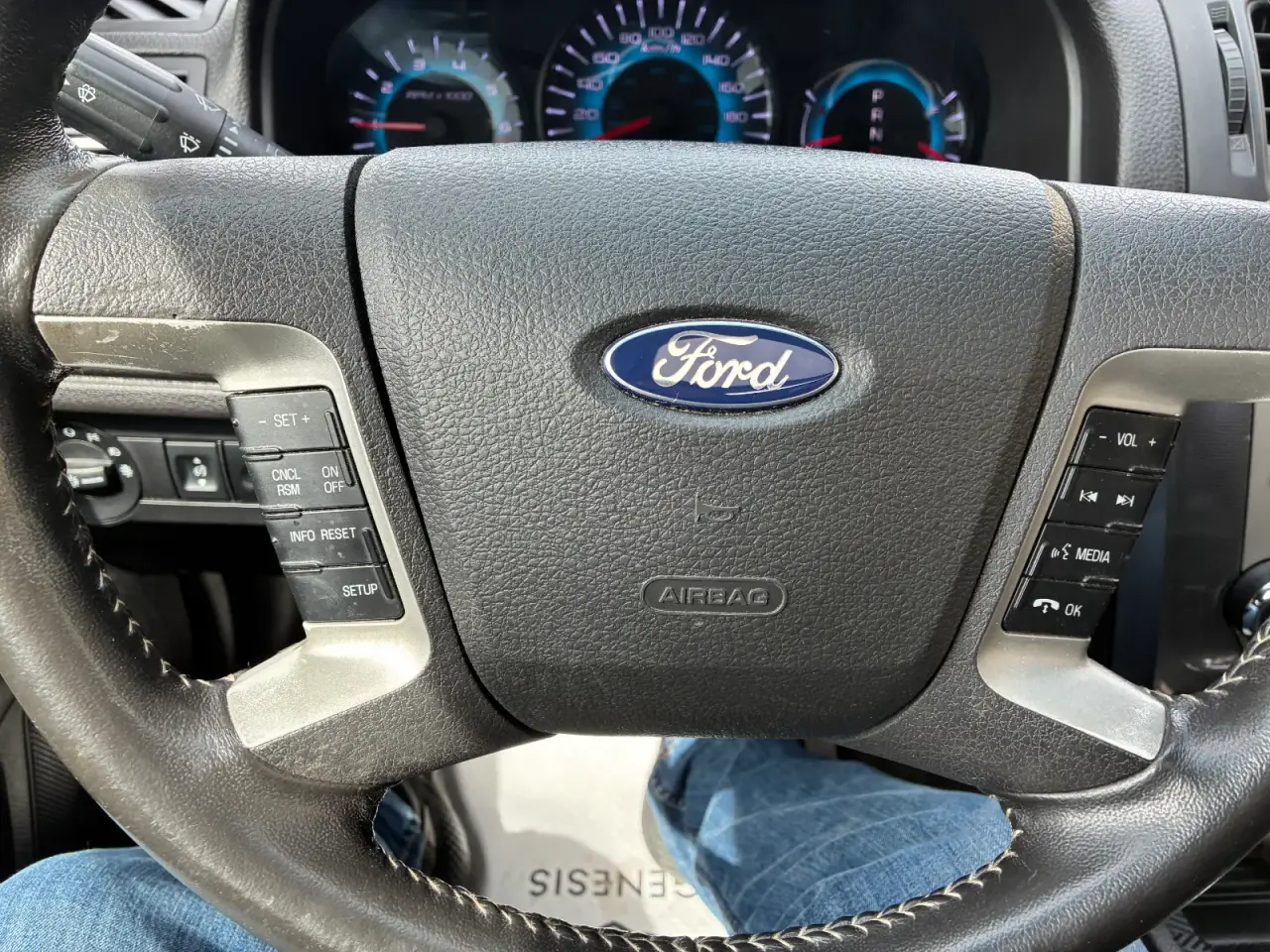 Ford Fusion thumbnail 13