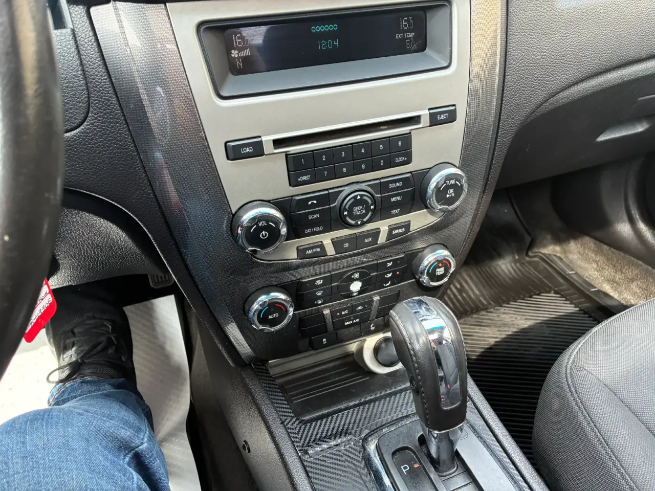 Ford Fusion thumbnail 14