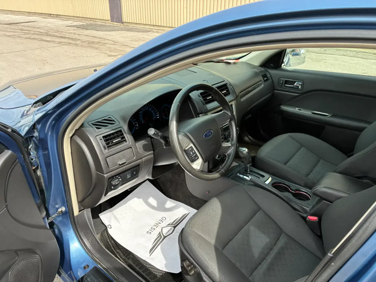 Ford Fusion thumbnail 11