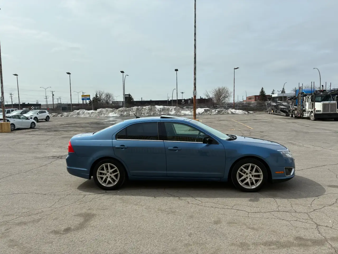 Ford Fusion thumbnail 6