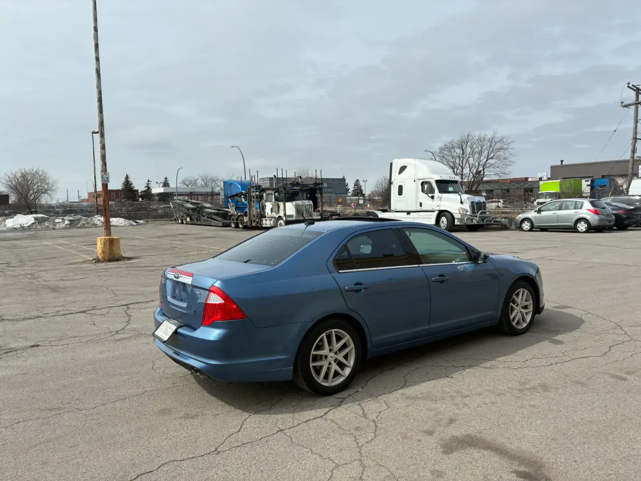 Ford Fusion thumbnail 5