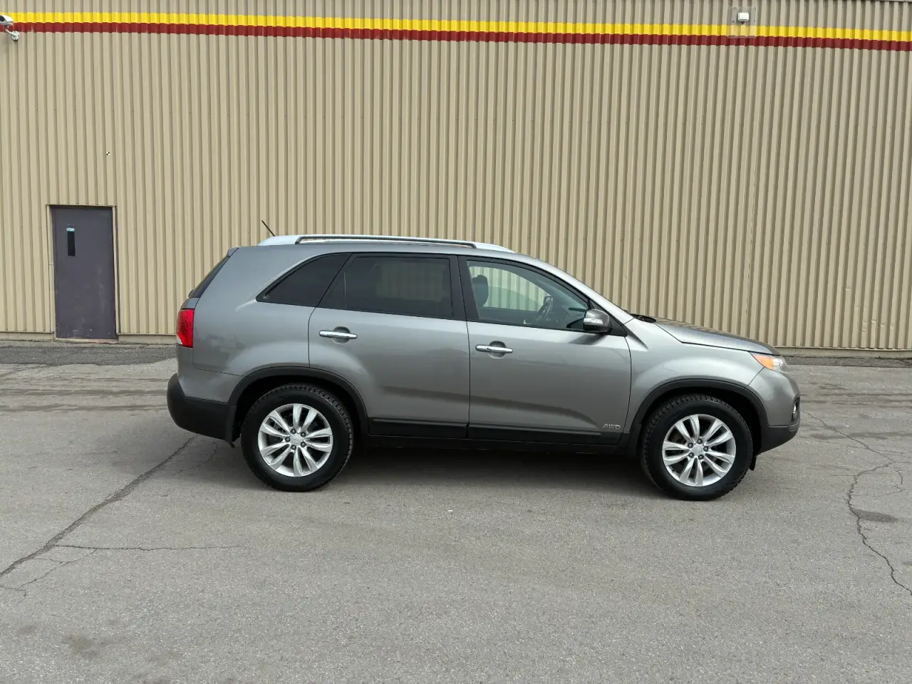 Kia Sorento EX thumbnail 2