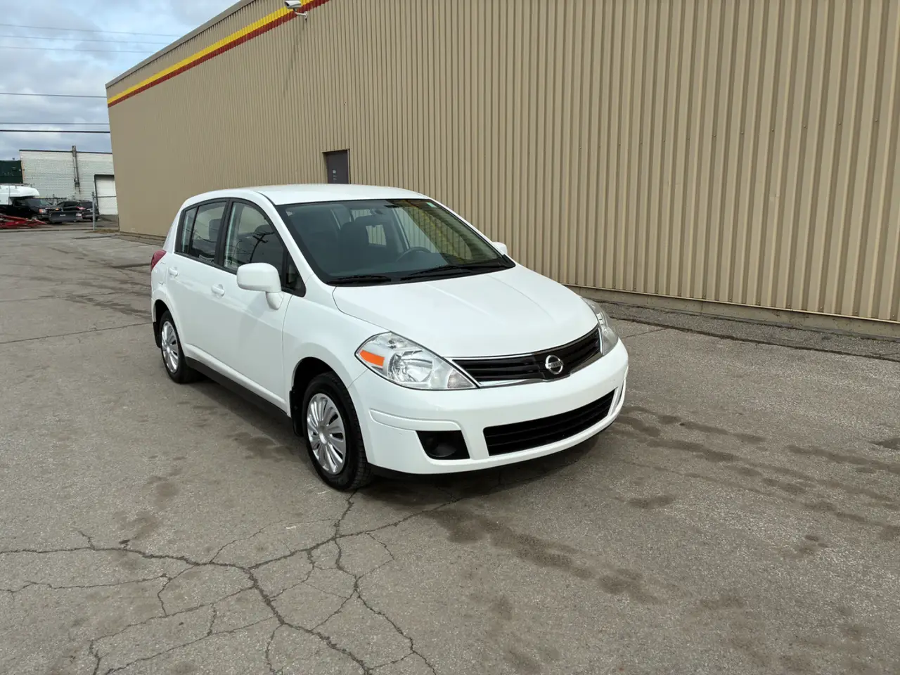 Nissan Versa