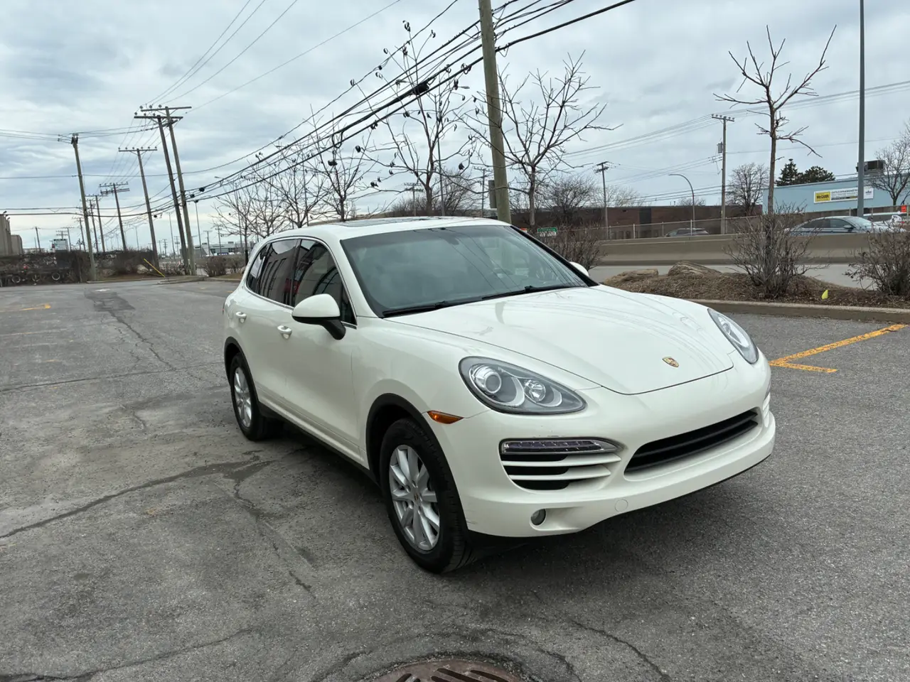 Porsche Cayenne thumbnail 7
