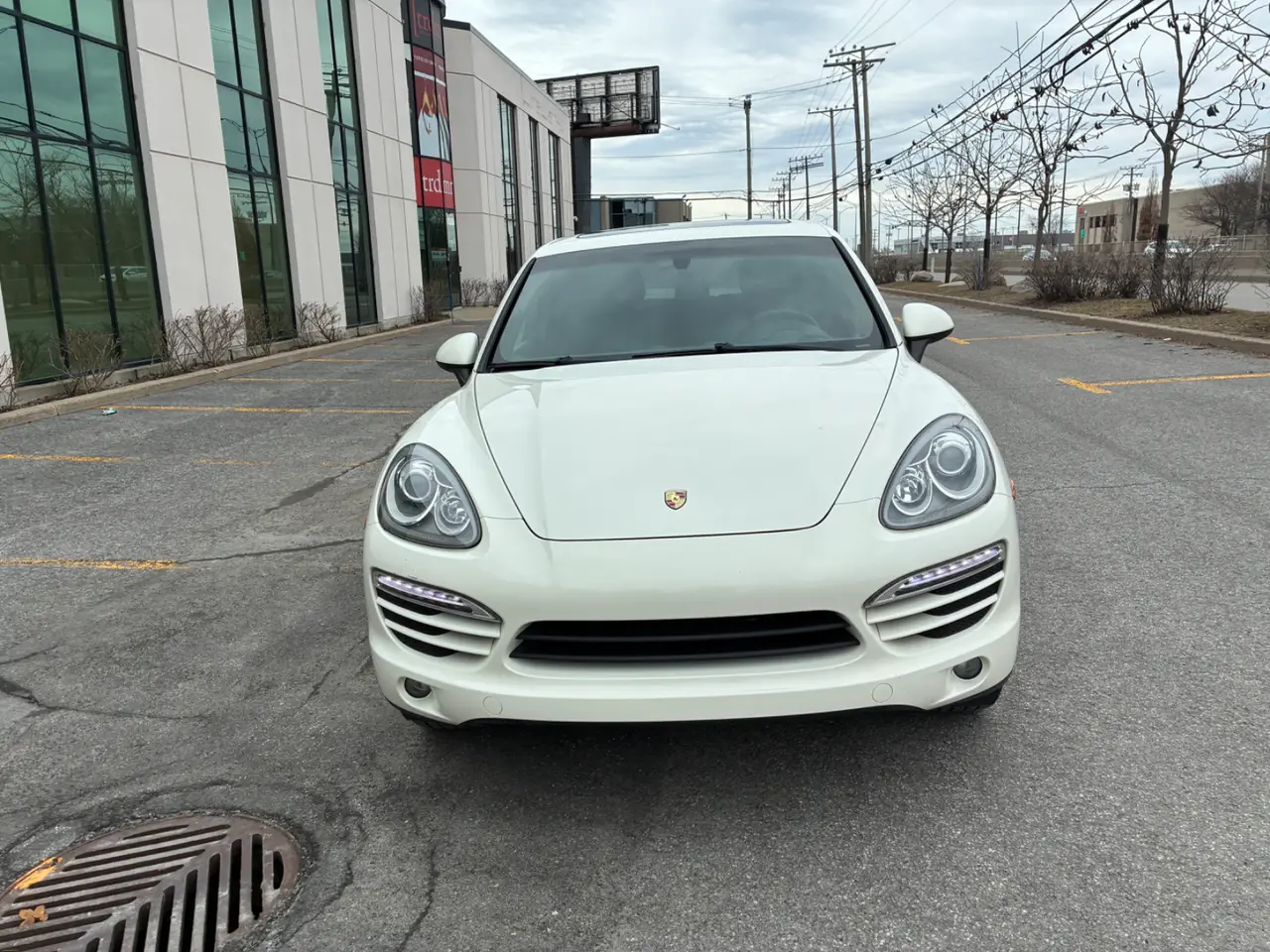 Porsche Cayenne thumbnail 8