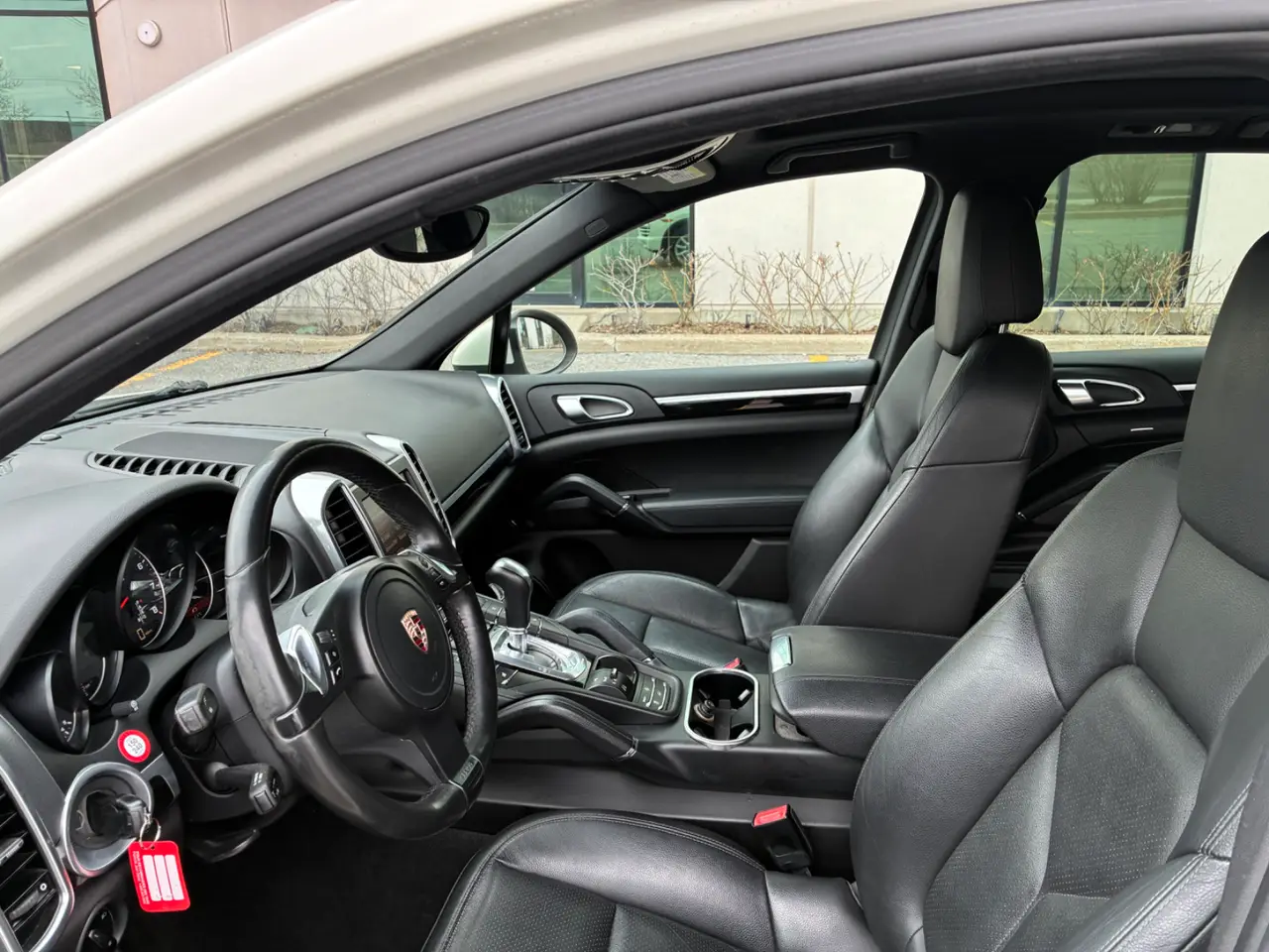 Porsche Cayenne thumbnail 11