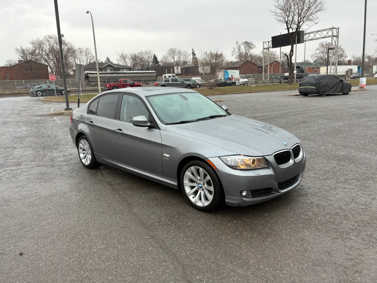 BMW 328xi thumbnail 7