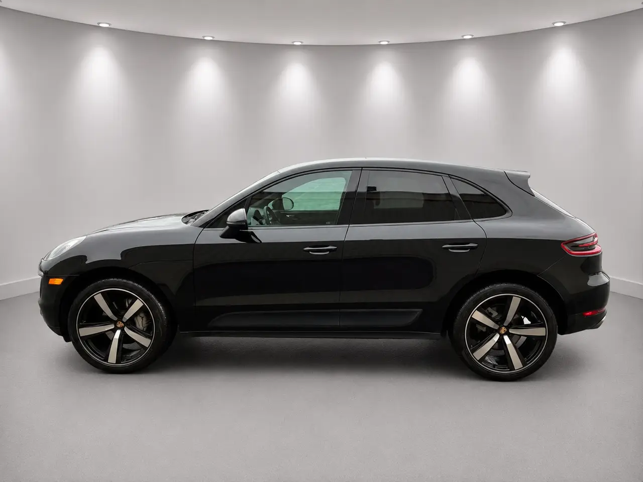 Porsche Macan S thumbnail 3