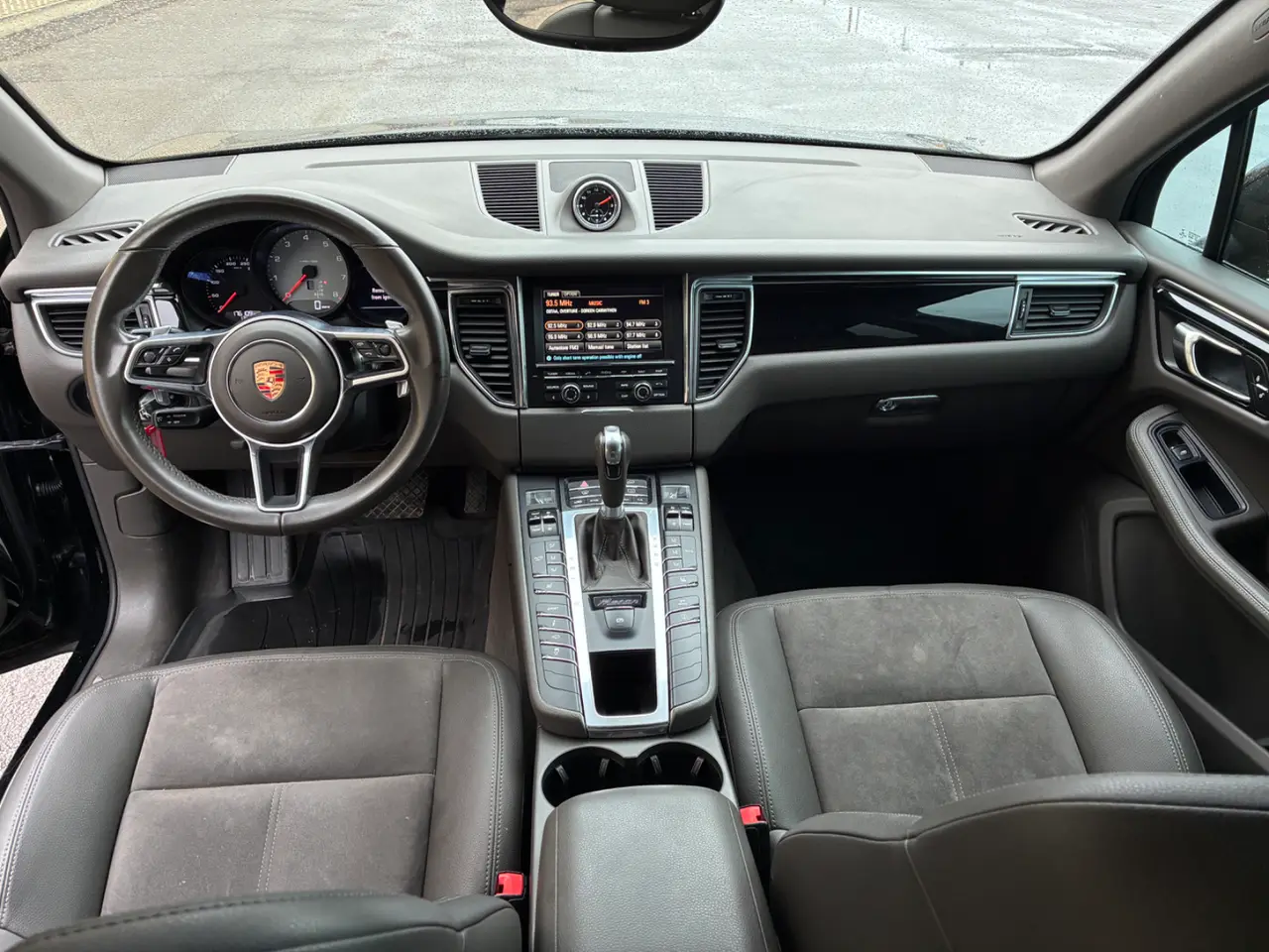 Porsche Macan S thumbnail 5