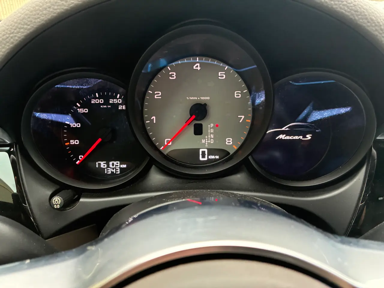 Porsche Macan S thumbnail 8