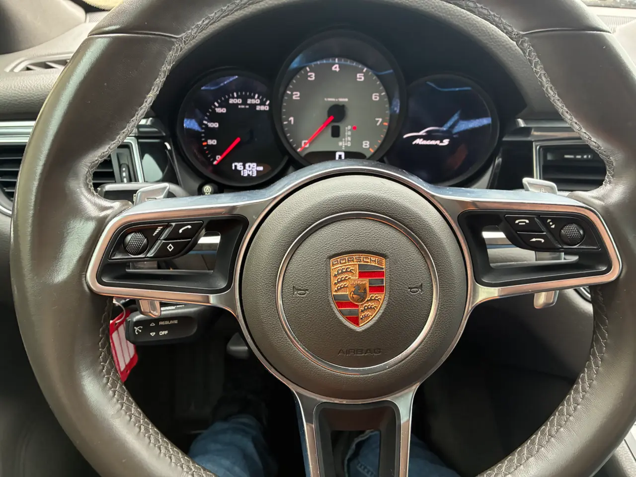 Porsche Macan S thumbnail 10