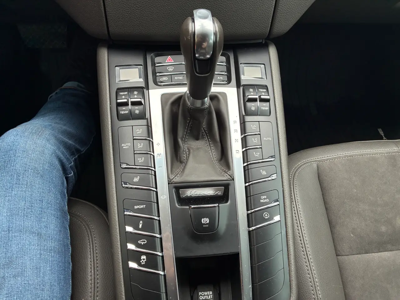 Porsche Macan S thumbnail 13