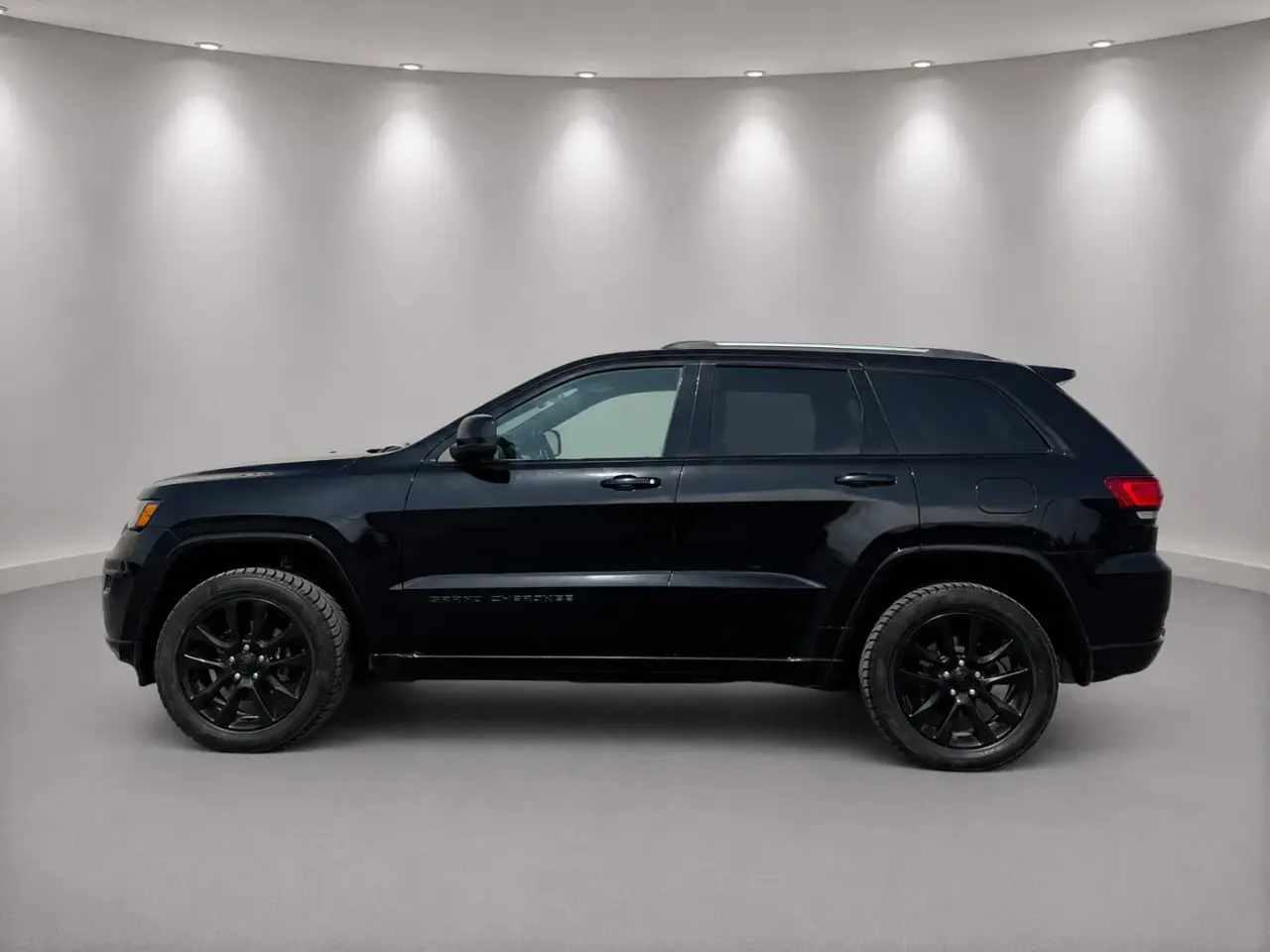 Jeep  Grand Cherokee Altitude 4x4 thumbnail 2