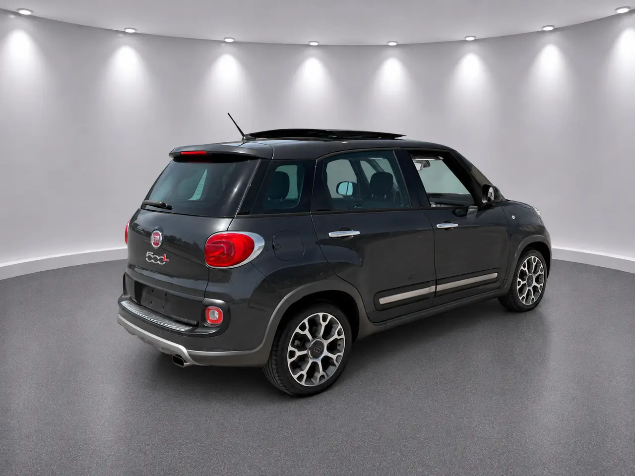 Fiat 500L thumbnail 4