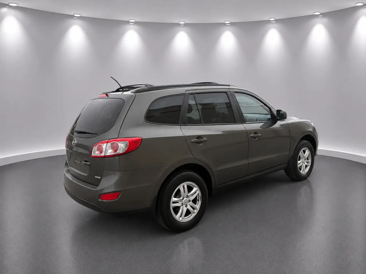Hyundai Santa Fe thumbnail 4