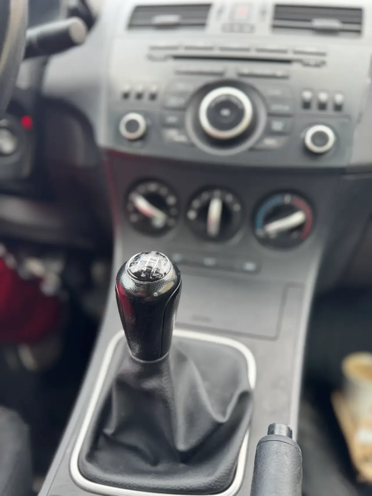 Mazda 3 thumbnail 10