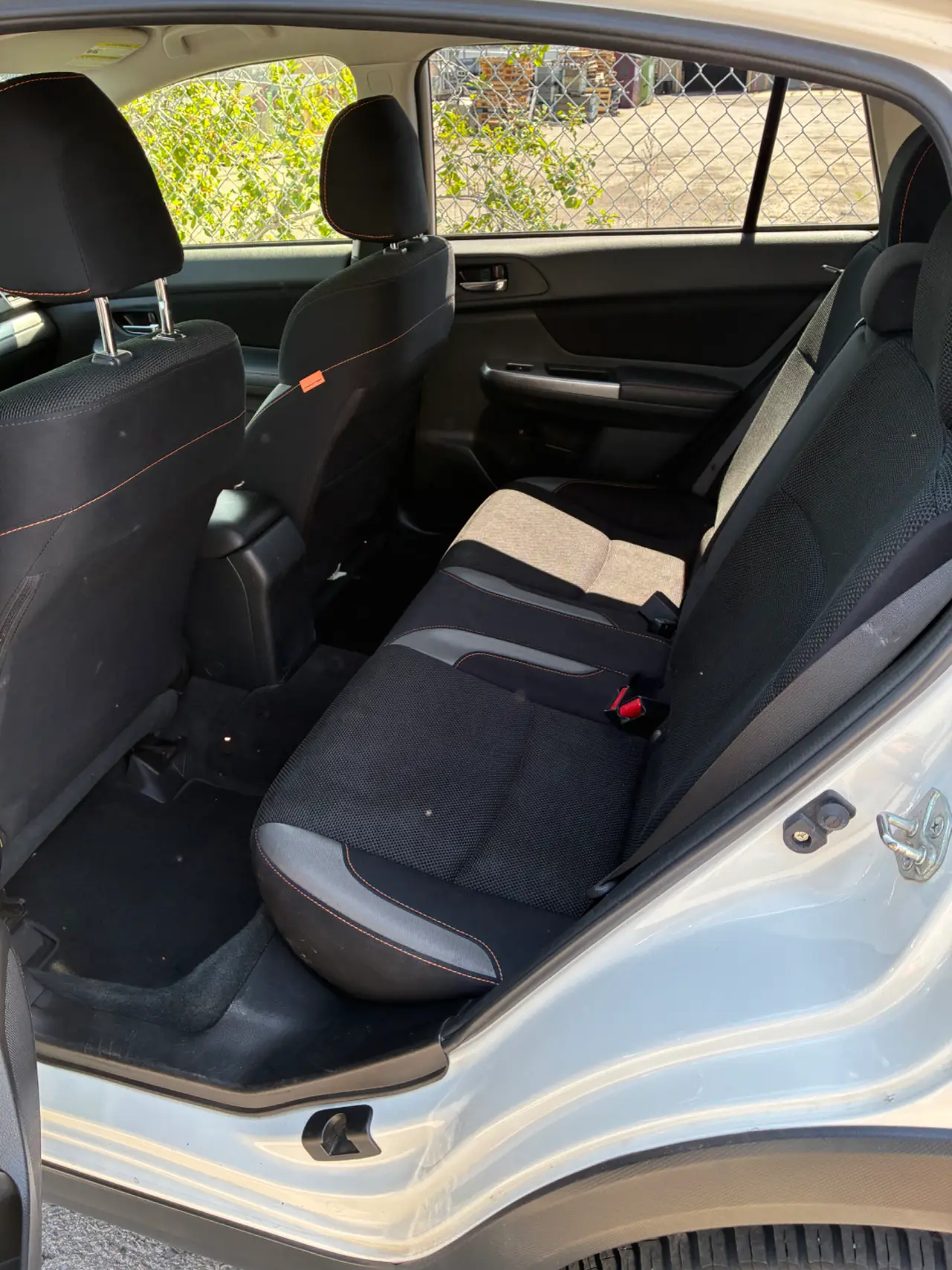 Subaru Crosstrek 2.0i thumbnail 7