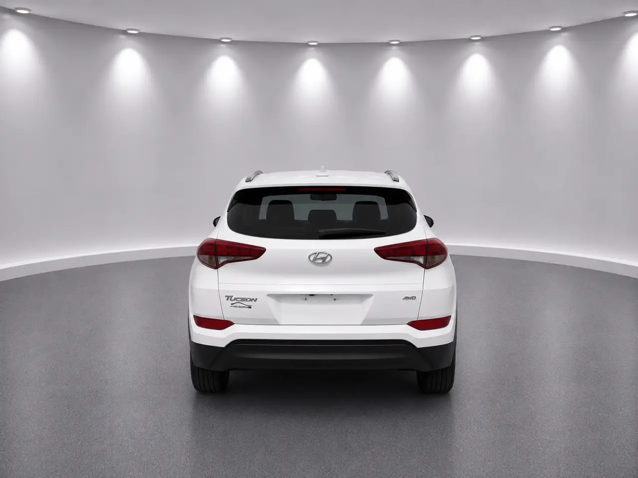 Hyundai  Tucson thumbnail 3