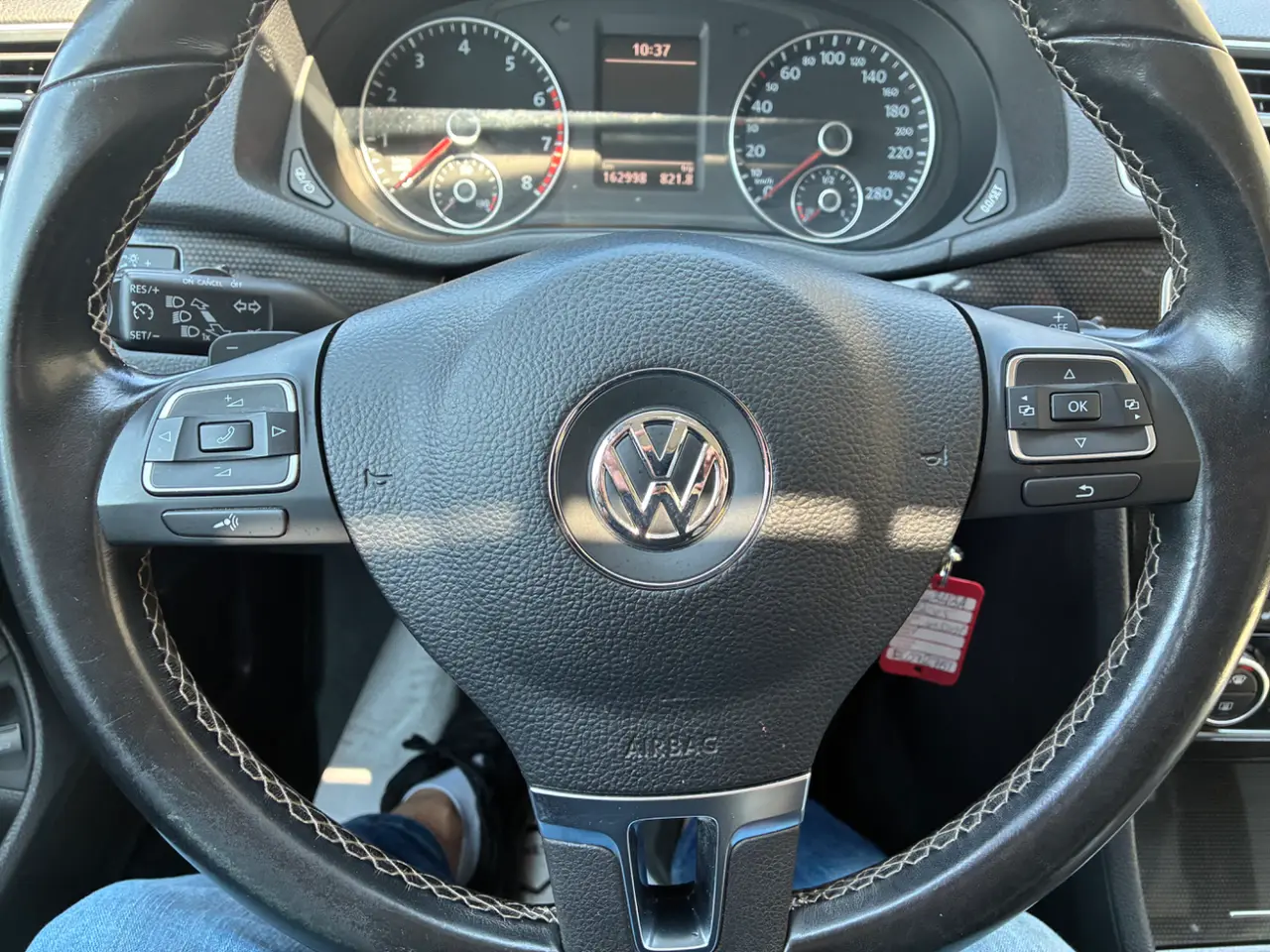 Volkswagen  Passat  thumbnail 9