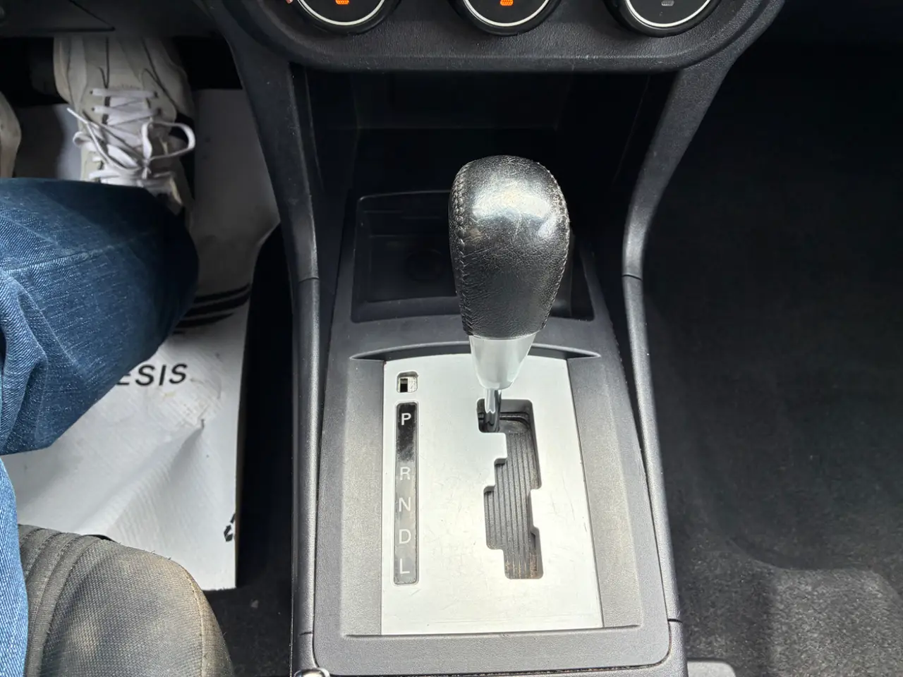 Mitsubishi  Lancer SE thumbnail 11