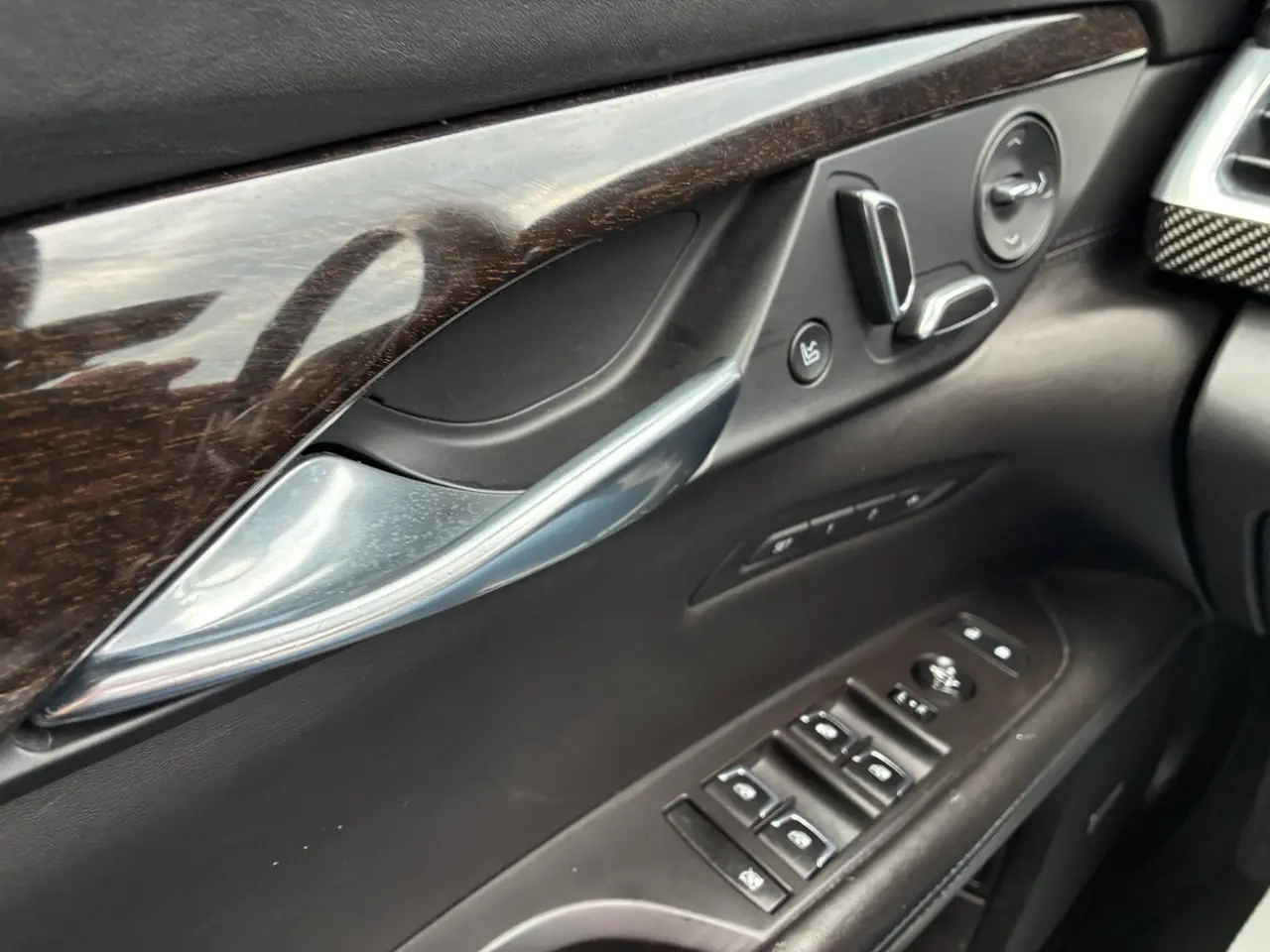 Cadillac  CT6  thumbnail 16