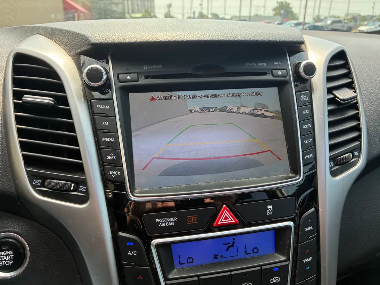Hyundai  Elantra GT thumbnail 12